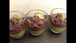 تحلية لديدة بالافوكادوا والشوكولاته و لا اروع💕verrines davocado et chocolat [upl. by Irihs]