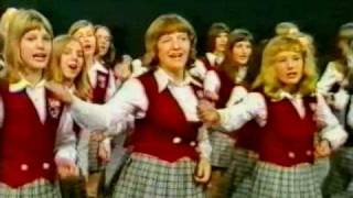 Die Westfälischen Nachtigallen  Amboß Polka 1974 Lustige Musikanten [upl. by Nils284]