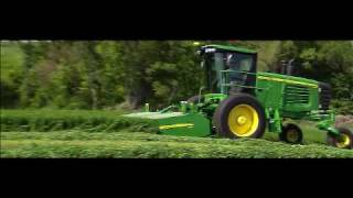 R400 amp D400 Windrowers Drapers from John Deere Equipment and RDO Equipment Co [upl. by Briney]