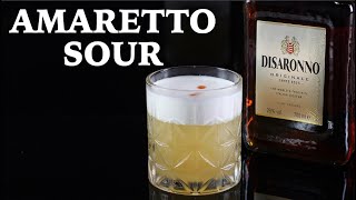 Amaretto Sour com Licor Disaronno Receita de Coquetél [upl. by Swithbert]