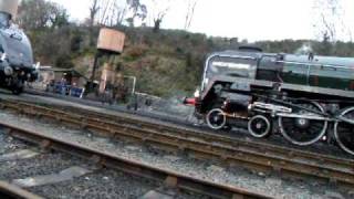 Duke Of Gloucester 71000 passes Sir Nigel Gresley 60007 [upl. by Ogden762]