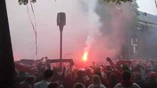 FC Twente kampioen 2009 2010  Op oude markt in Enschede  You never walk alone  FCT [upl. by Nuawaj]