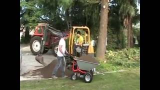 Schubkarre mit Motor  Zallys DumperJet elektroschubkarre Minidumper [upl. by Ahsuatan]