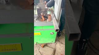 Pipe cutting machine hydraulically cuts large and small pipes metal pipetube [upl. by Olenka395]