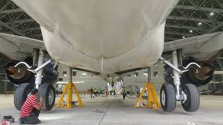 B737 landing gear retraction and extension test engineering aircraft boeing737 automobile [upl. by Mueller928]