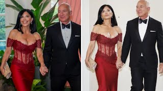 Lauren Sanchez turns heads with figure hugging dress at White House [upl. by Landau]