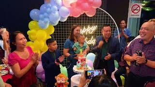 MENGHADIRI BIRTHDAY PARTY DI HUANG SHANG HUANG SEAFOOD BDC [upl. by Irrahs]