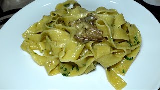 Pappardelle con Funghi Porcini Secchi cremose ma senza panna [upl. by Kalman]