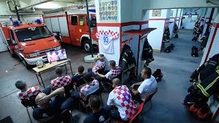 Así reaccionan bomberos cuando veían partido de Croacia  Visto en Redes  OEM [upl. by Yessej]