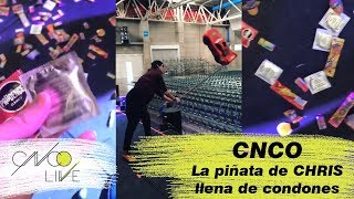 CONDONES EN LA PIÑATA DE CHRIS  RENATO regaña a ERICK  Festejan el cumple de CHRIS HD  CNCO [upl. by Amarillis]