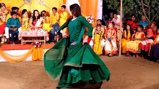 বিয়ে বাড়িতে মেয়েটির অসাধারণ নাচ  New Wedding Dance Performance  Dj Sravanthi  ABC Media [upl. by Elehcin]