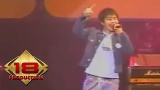 Samsons  Akhir Rasa Ini Live Konser Medan 21 November 2006 [upl. by Saraann789]