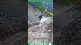 Best working day 1113 An excavator destroys a water pipe [upl. by Tillman]