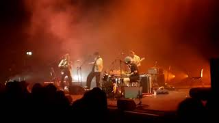 Big Thief  Simulation Swarm 12042023 Hammersmith Apollo [upl. by Plumbo266]