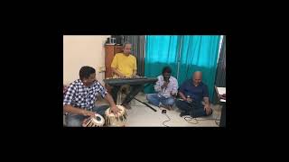 Ghar se nikalte hi oldsong bollywood jamming papakehtehain [upl. by Niraj]