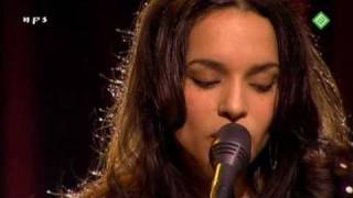 11 Norah Jones  Dont know why live in Amsterdam [upl. by Nnaeilsel]