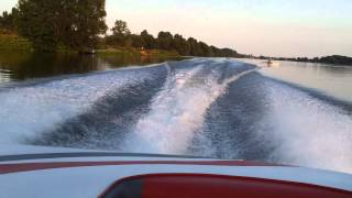 Sea Ray 220 Signature OV 350 MAG 57 Mercruiser Sound [upl. by Matlick]