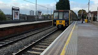 Ride on the Yellow Line from Wallsend to North Shields  Tyne amp Wear Metro 4050 [upl. by Frear261]