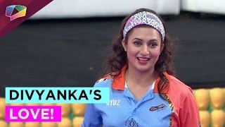 Apna Vivek Pehen k Chalo DivyankaTripathi [upl. by Ahsilrak]