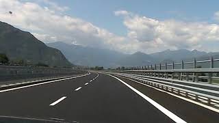 La nuova Strada Statale 38 della Valtellina in direzione sud LeccoMilano [upl. by Anelrahc]