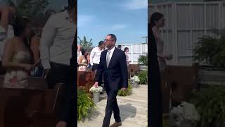 Este papá hizo algo inesperado en la boda de su hija 👏 [upl. by Anama]