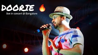 Doorie Sahi Jaaye Na  Atif Aslam live [upl. by Euqcaj]