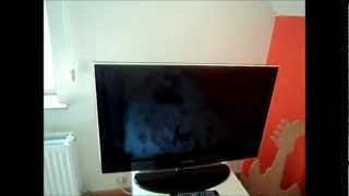 Samsung LE32E420 32quot LCD TV Review [upl. by Ahsiel]