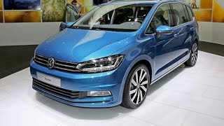 VW Touran Sitzprobe auf dem Genfer Autosalon 2015 [upl. by Cyprian454]