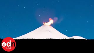 Timelapse of Villarrica Volcano as it Prepares for Powerful Eruption [upl. by Nylodam]