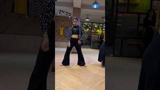 Sharara Sharara  Dance Workshop IN Delhi eshaMishra shorts youtubeshorts trending bollywood [upl. by Fonsie594]