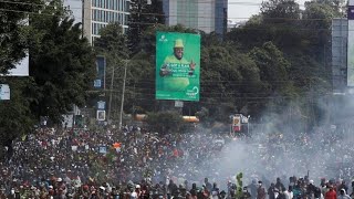 HAPPENING NOW NAIROBI CBD PEOPLE STILL PROTESTING RUTO MUST GO [upl. by Sdlonyer]