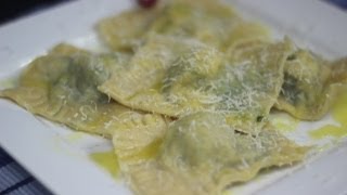 Przepis na Ravioli ze szpinakiem i mozzarellą [upl. by Filide]