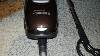 Electrolux Ultra One Z8870C  vacuum cleaner [upl. by Manya919]