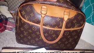 Authentic Louis Vuitton Deauville [upl. by Myrilla84]