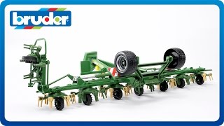 Bruder Toys Krone Trailed Rotary Tedder with Seperate Running Gear KWT 882 02224 [upl. by Mot]