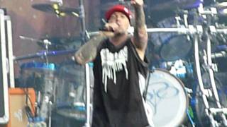 Limp Bizkit Take A Look Around Live Sonisphere UK 1072011 [upl. by Netsryk]