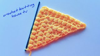 élégant et facile❗️châle triangle débutant au crochet magnifique pour lhiver crochet châle [upl. by Ahsikahs]