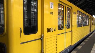 UBahn Berlin Bahnhof Bülowstraße U2 HD [upl. by Akiehsat]