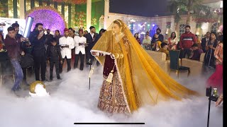 Bride entry dance😍 Indian wedding 2023 Mansi Yadav Bridal entry  ShivkiMansi [upl. by Mozza]