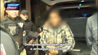 Assaltante chora ao perceber que roubou um delegado [upl. by Annawd]