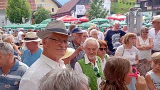 V dolini tihi Im stillen Tal  Michi u Leonie [upl. by Yhtommit]