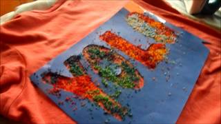 DIY Como estampar poleras  Con crayones crayolas o lápiz de cera [upl. by Neersin]