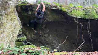 Great Barrington Bouldering  Ice Glen  IG 7 V7 [upl. by Itram]