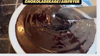 Chokoladekage i Airfryer  Danmark [upl. by Llenyt248]