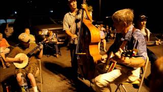 Dueling Banjos  THE OCOEE PARKING LOT BLUEGRASS JAM [upl. by Deirdre]