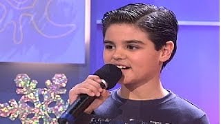 Abraham Mateo canta quotOjaláquot en quotMenuda Nochequot [upl. by Haliehs777]