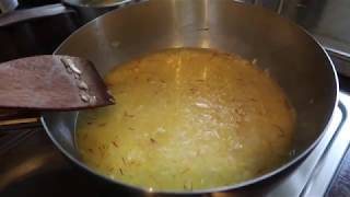 HOW TO COOK PERFECT RISOTTO COOKING LESSON 01 [upl. by Nickola]