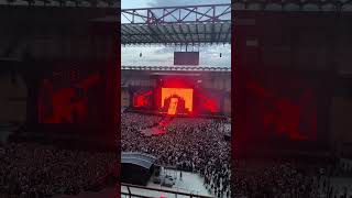 Sfera Ebbasta  VISIERE A BECCO X2VR LIVE San Siro 2024 [upl. by Pascal]