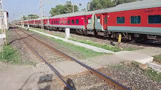 12978 AjmerErnakulam Marusagar SF Express skipping Bhawani Mandi at medium speed [upl. by Rabush]