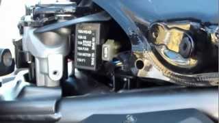 2012 2013 Kawasaki Ninja 650 fuse box access  improved [upl. by Einnil]